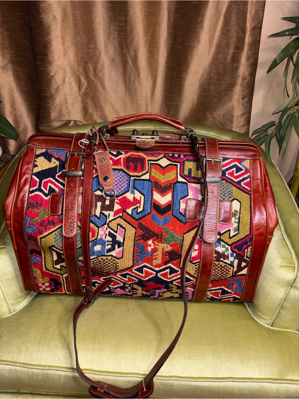 Vintage Kilim Large Turkish Wool Travel Carry Bag Rust Tan Blue Brown Leather - Picture 10 of 15